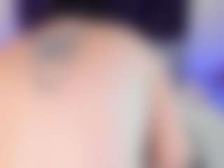 Gin's Live Sex Cam Show