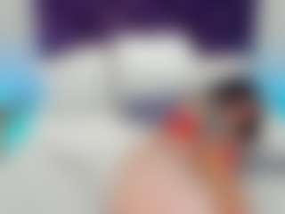 Gin's Live Sex Cam Show