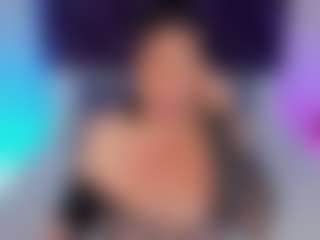 Gin's Live Sex Cam Show