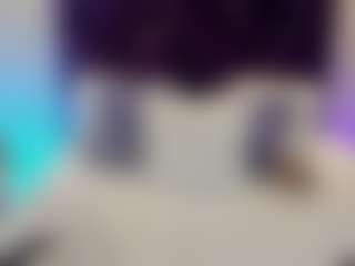 Gin's Live Sex Cam Show