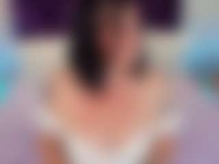 Live cam show with Gin - Strip Mature on dropp.cam