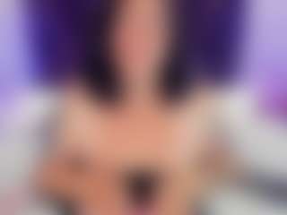 Gin's Live Sex Cam Show