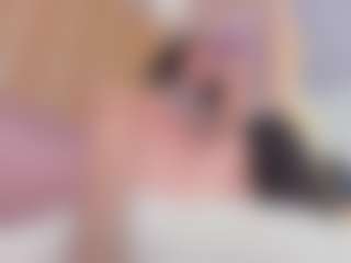 Gin's Live Sex Cam Show