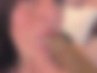 Live cam show with Gin - Mature Toys on Dolls Live