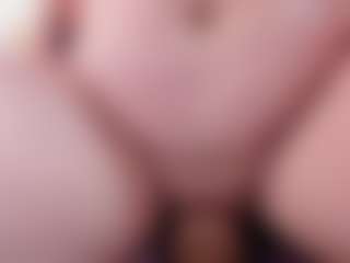 Gin's Live Sex Cam Show