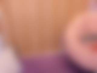 Live cam show with Gin - Gagging on Camsoda