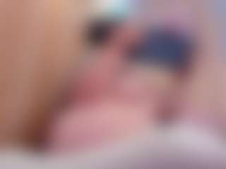 Live cam show with Gin - Pegging on Camsoda