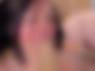 Gin's Live Sex Cam Show
