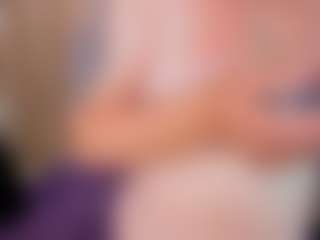 Gin's Live Sex Cam Show