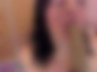 Gin's Live Sex Cam Show