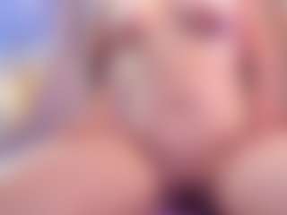 Gin's Live Sex Cam Show