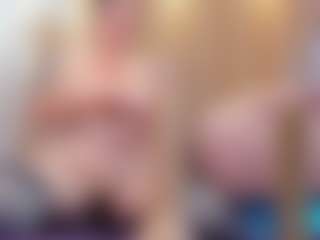 Live cam show with Gin - Moaning on CamClone