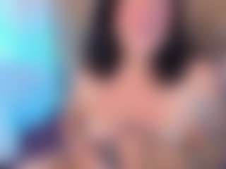 Gin's Live Sex Cam Show