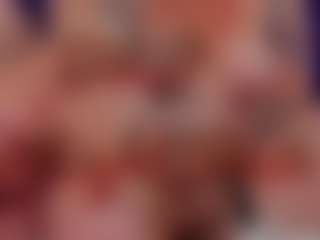 Live cam show with Gin - Butt Plug on AdultVida.com