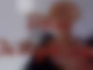 Live cam show with Gin - Wild on Fit Hotties