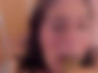 Live cam show with Gin - Strip BBW on Camsoda
