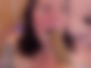 Gin's Live Sex Cam Show