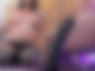 Gin's Live Sex Cam Show