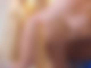 Live cam show with Gin - Butt Plug on Camsoda