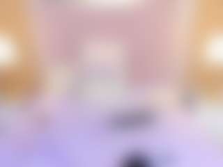 Gin MILF webcam performer live streaming