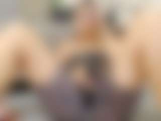 sweetdaiana23's Live Sex Cam Show