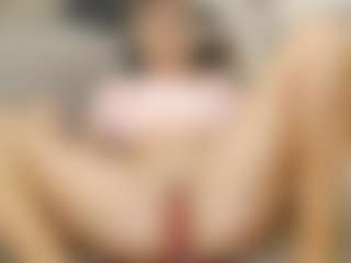 Live cam show with sweetdaiana23 - Green Eyes on Uber Horny