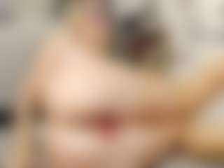 sweetdaiana23's Live Sex Cam Show