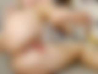 sweetdaiana23's Live Sex Cam Show
