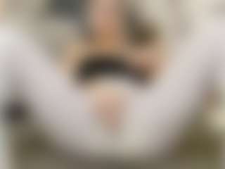 Live cam show with sweetdaiana23 - Dildo on alttransgirls