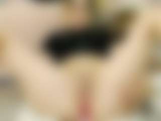 sweetdaiana23's Live Sex Cam Show