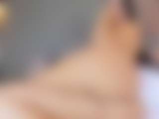 Live cam show with Ahincale - Squirt Young Adult on eurowanks.com