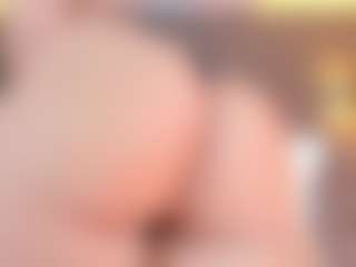Live cam show with Ahincale - Pornstar Public on Dolls Live