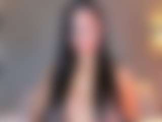 Live cam show with Ahincale - Strip Teen (18+) on Camming Site
