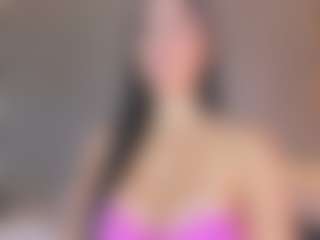 Live cam show with Ahincale - Athletic BBW on xplaylive.com
