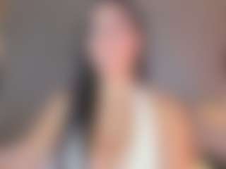 Live cam show with Ahincale - Brown Eyes Big Tits on xplaylive.com