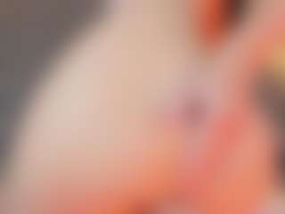 Live cam show with Ahincale - BBW Teen (18+) on Dolls Live