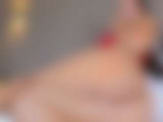 Live cam show with Ahincale - HD Teen (18+) on CamClone