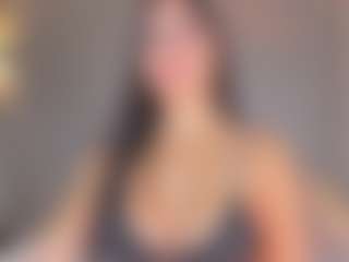 Live cam show with Ahincale - Natural on sexylive.show