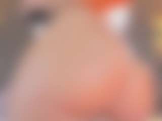 Live cam show with Ahincale - Lush Teen (18+) on Camsoda