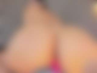 Live cam show with Ahincale - Butt Plug on Camsoda