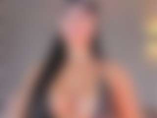 Live cam show with Ahincale - Colombia Young Adult on StripNow