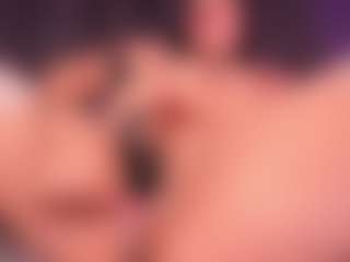 EMMA FERNANDEZ's Live Sex Cam Show