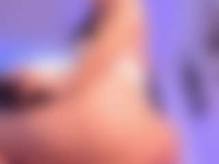 EMMA FERNANDEZ's Live Sex Cam Show