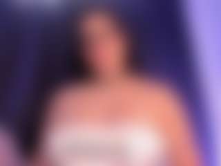 EMMA FERNANDEZ's Live Sex Cam Show