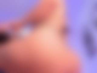 EMMA FERNANDEZ's Live Sex Cam Show