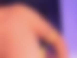 EMMA FERNANDEZ's Live Sex Cam Show
