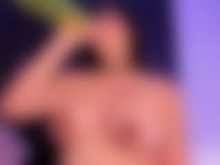 EMMA FERNANDEZ's Live Sex Cam Show
