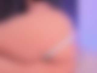 EMMA FERNANDEZ's Live Sex Cam Show