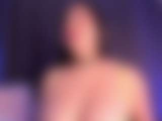 EMMA FERNANDEZ's Live Sex Cam Show