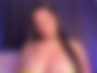 EMMA FERNANDEZ's Live Sex Cam Show